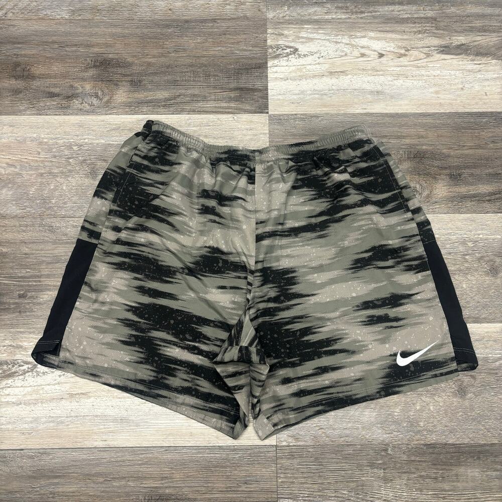 Nike Dri Fit Abstract Black Gray Women XXL Mini Swoosh Performance Sporty Shorts